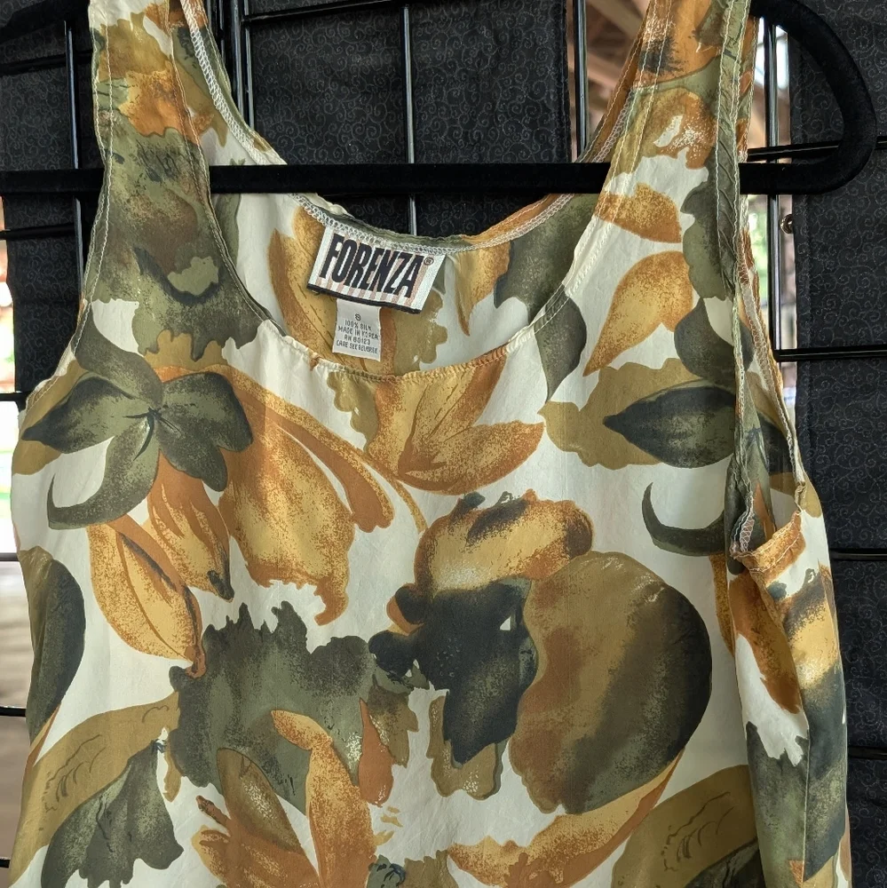 Forenza Silk Tropical Pattern - Picture 2 of 3